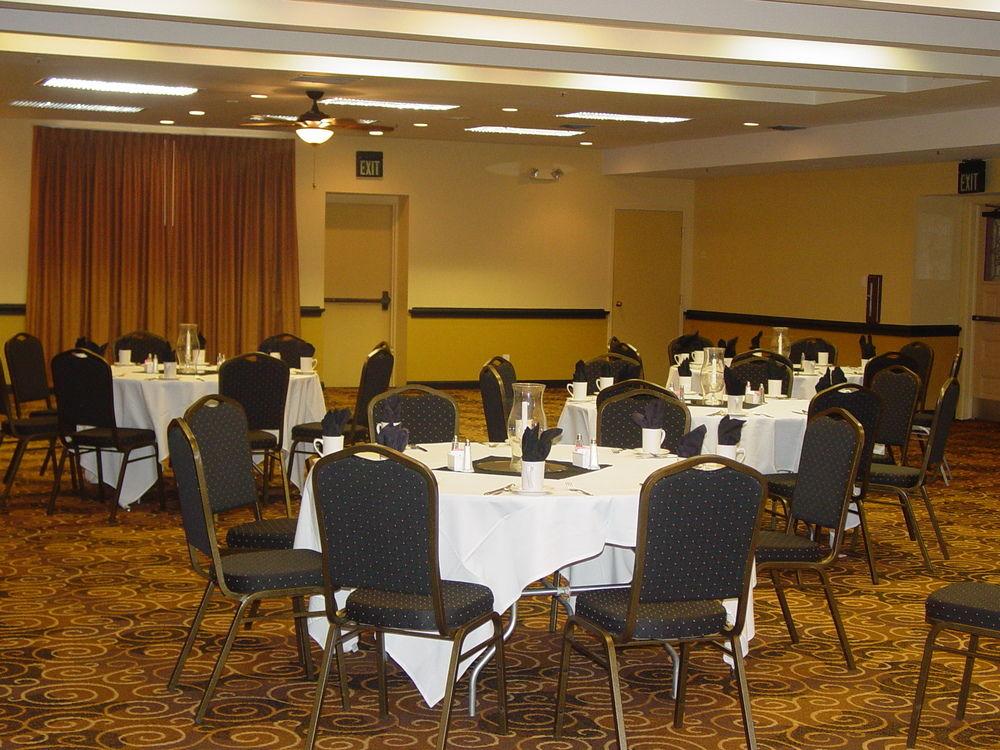Clarion Hotel & Conference Center 科罗拉多斯普林斯 外观 照片