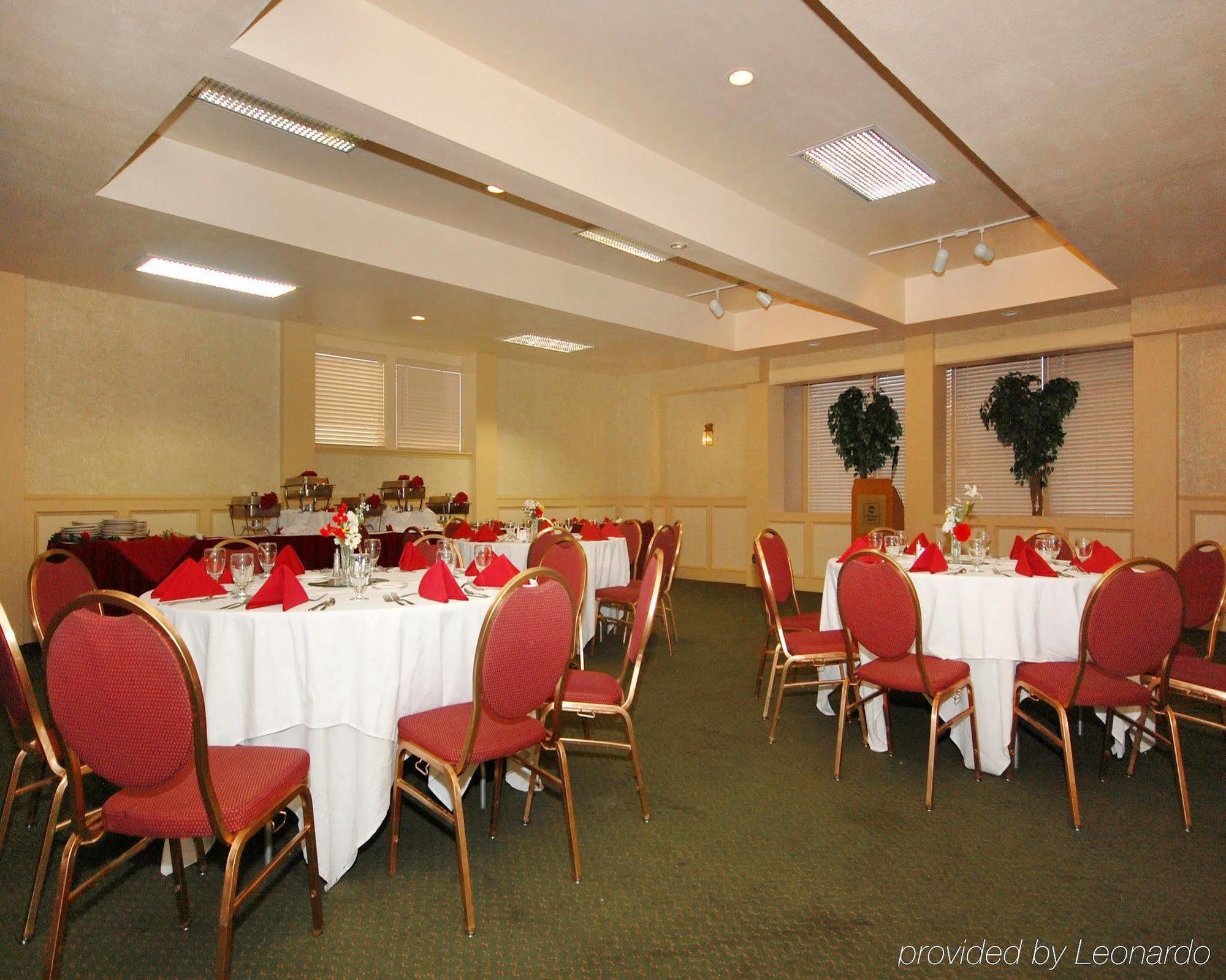 Clarion Hotel & Conference Center 科罗拉多斯普林斯 外观 照片